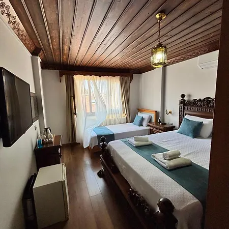 Duru Hanim Konagi *